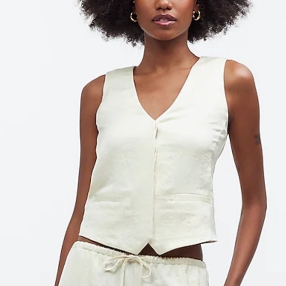 Madewell cake batter Button-Front Vest Top - Picture 1 of 6